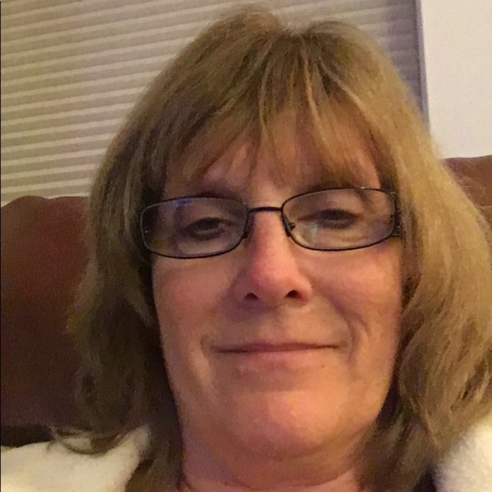 Meet your Posher, Lori